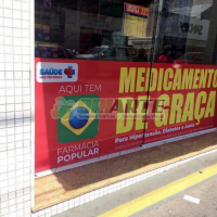 Adesivação de Porta de Vidro Exemplo 7 | Gráfica Criarte