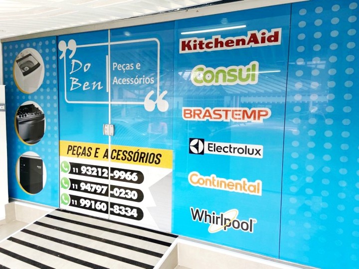 Adesivo Perfurado Personalizado 2