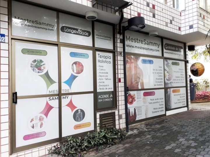 Adesivo Perfurado Personalizado 5