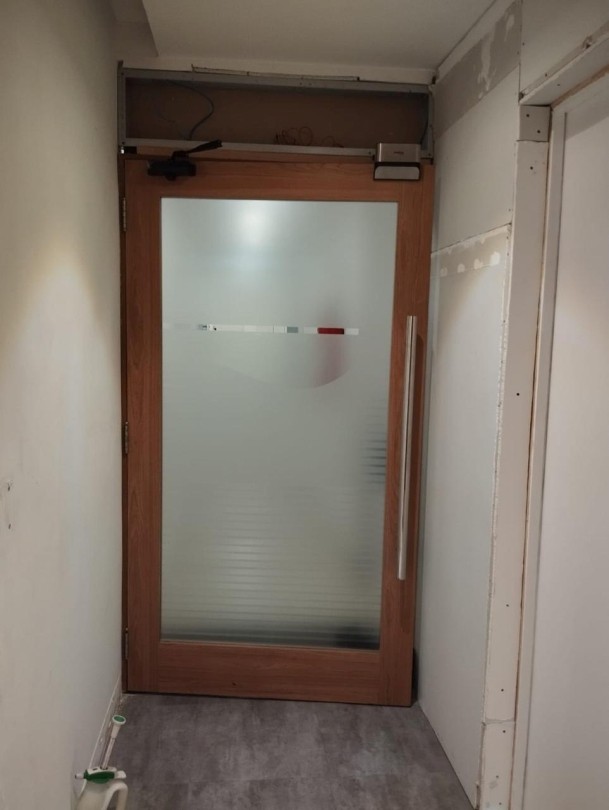 Adesivo Transparente Logo