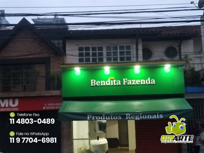 Fachada de ACM com Marquize LED Verde Exemplo 1 | Gráfica Criarte Fachada de ACM com Marquize LED Verde Exemplo 1 | Gráfica Criarte