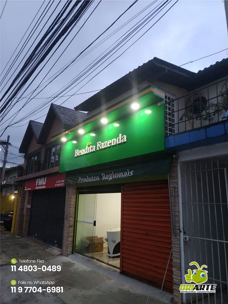 Fachada de ACM com Marquize LED Verde Exemplo 3 | Gráfica Criarte