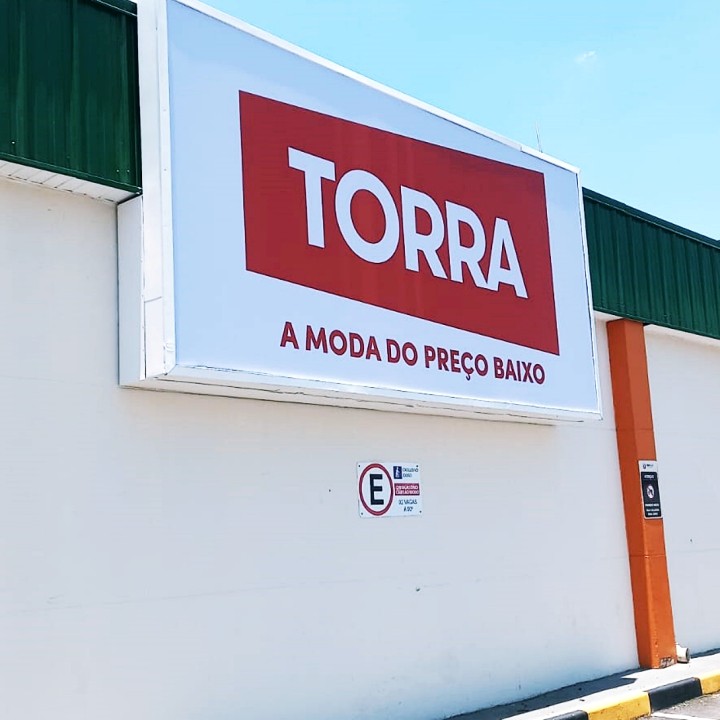 Fachada em Lona Personalizada 2