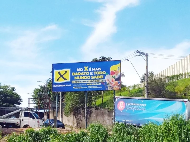Lona com Reforço e Ilhós 4 Lona com Reforço e Ilhós 4