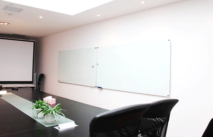 Lousa de Vidro sob Medida