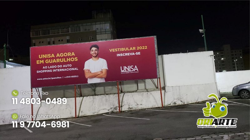 Outdoor em Lona Personalizado em Estacionamento | Gráfica Criarte