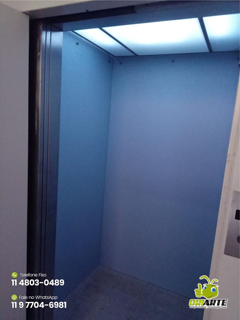 Renovação de Elevador com Adesivo Exemplo 1 | Gráfica Criarte Renovação de Elevador com Adesivo Exemplo 1 | Gráfica Criarte