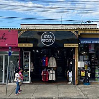 Fachada para Loja de Roupas em ACM | Gráfica Criarte