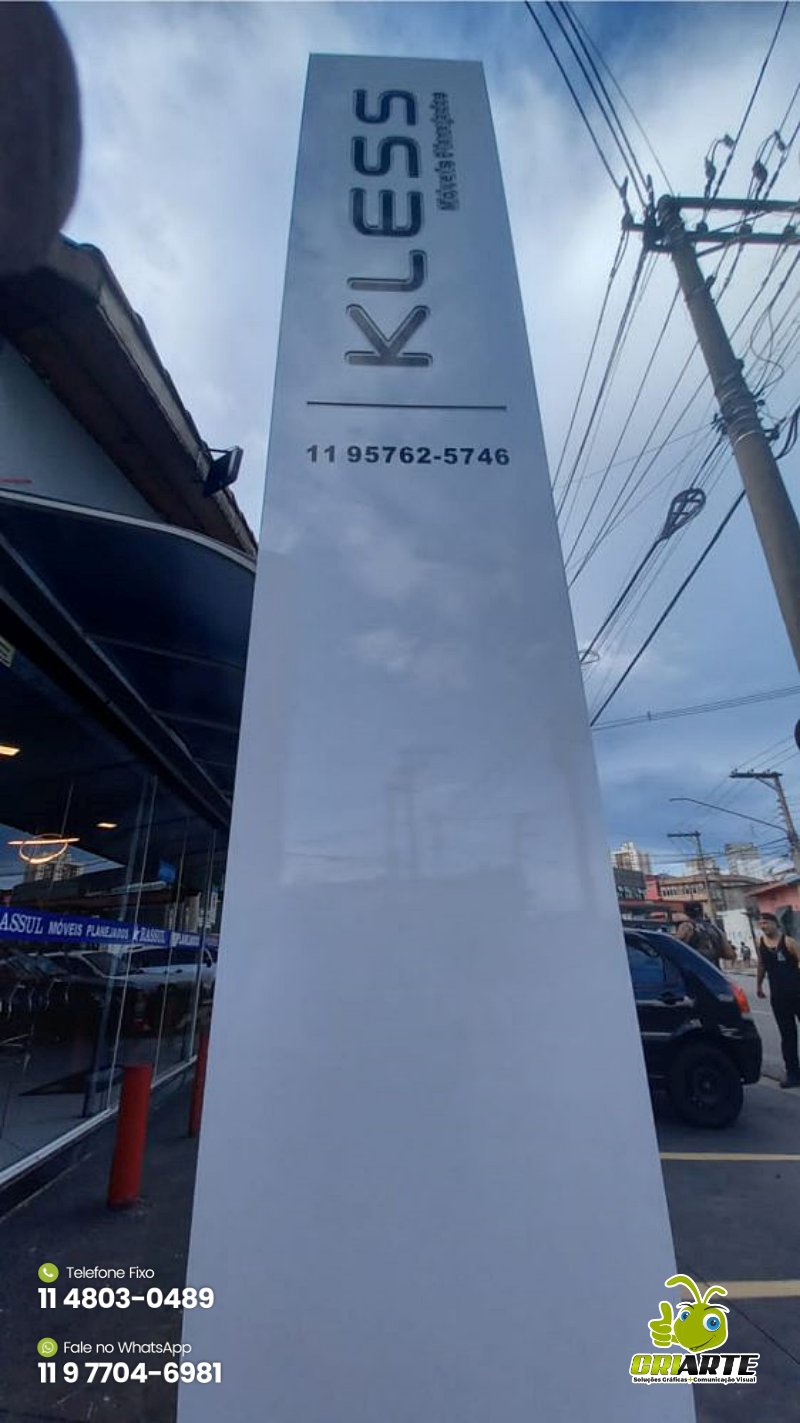 Totem de ACM Quadrado e Iluminado Exemplo 2 | Gráfica Criarte Totem de ACM Quadrado e Iluminado Exemplo 2 | Gráfica Criarte